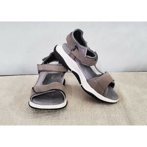 CLARKS WaveWalk Gray Leather Upper Lightweight River Sandal Size 6.5 M